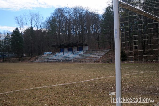 Stadion Unii Jaroszowiec