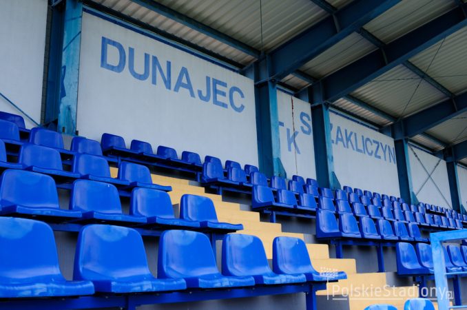 Stadion LKS Dunajec Zakliczyn