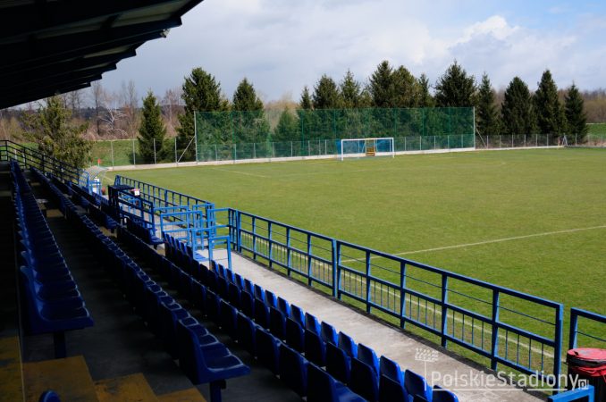 Stadion LKS Dunajec Zakliczyn