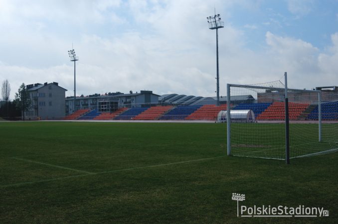 Stadion Sportowy TOSiR imienia Trenera Emila Wzorka