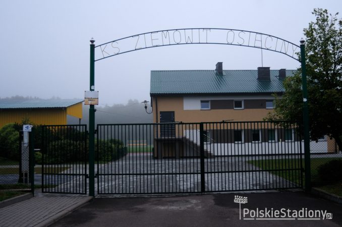 Stadion Gminny w Osięcinach