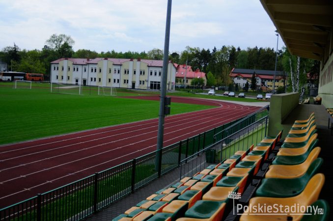 Stadion GOSiR imienia Stanisława Wójcika w Teresinie
