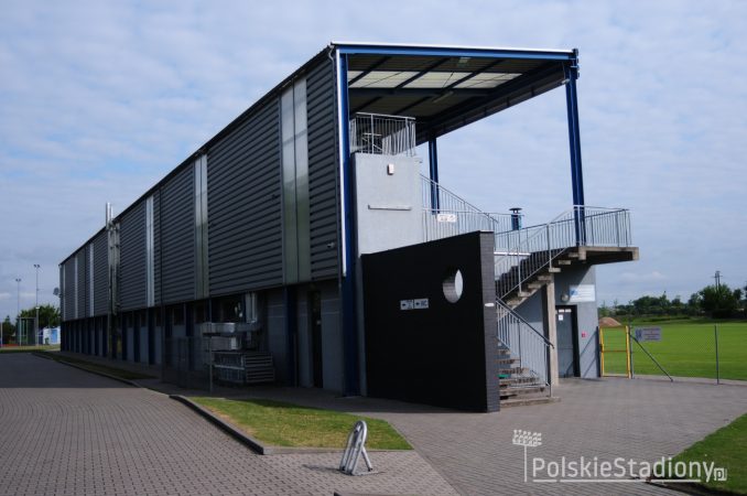 Stadion GOSiR w Plewiskach