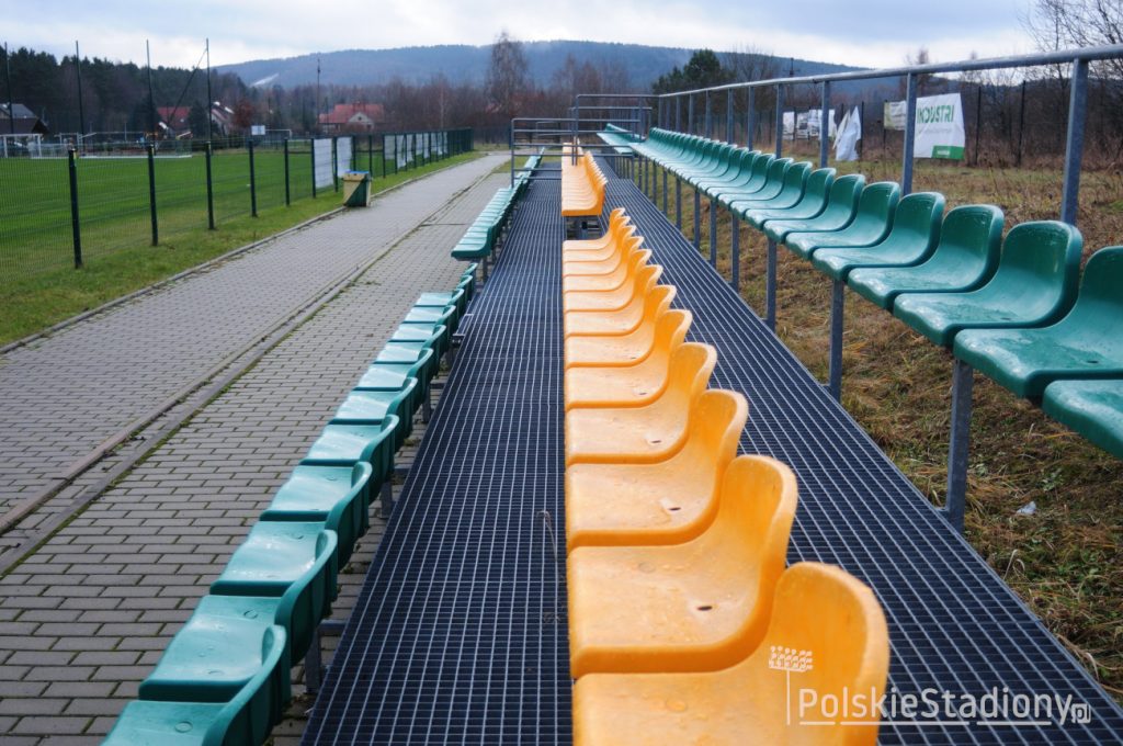 Stadion GKS Gród Ćmińsk